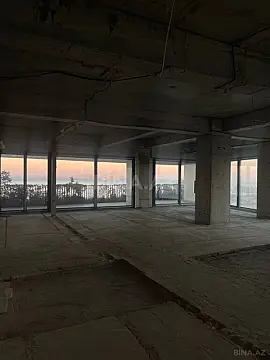 Satılır 5 otaqlı mənzil 288.8 m²