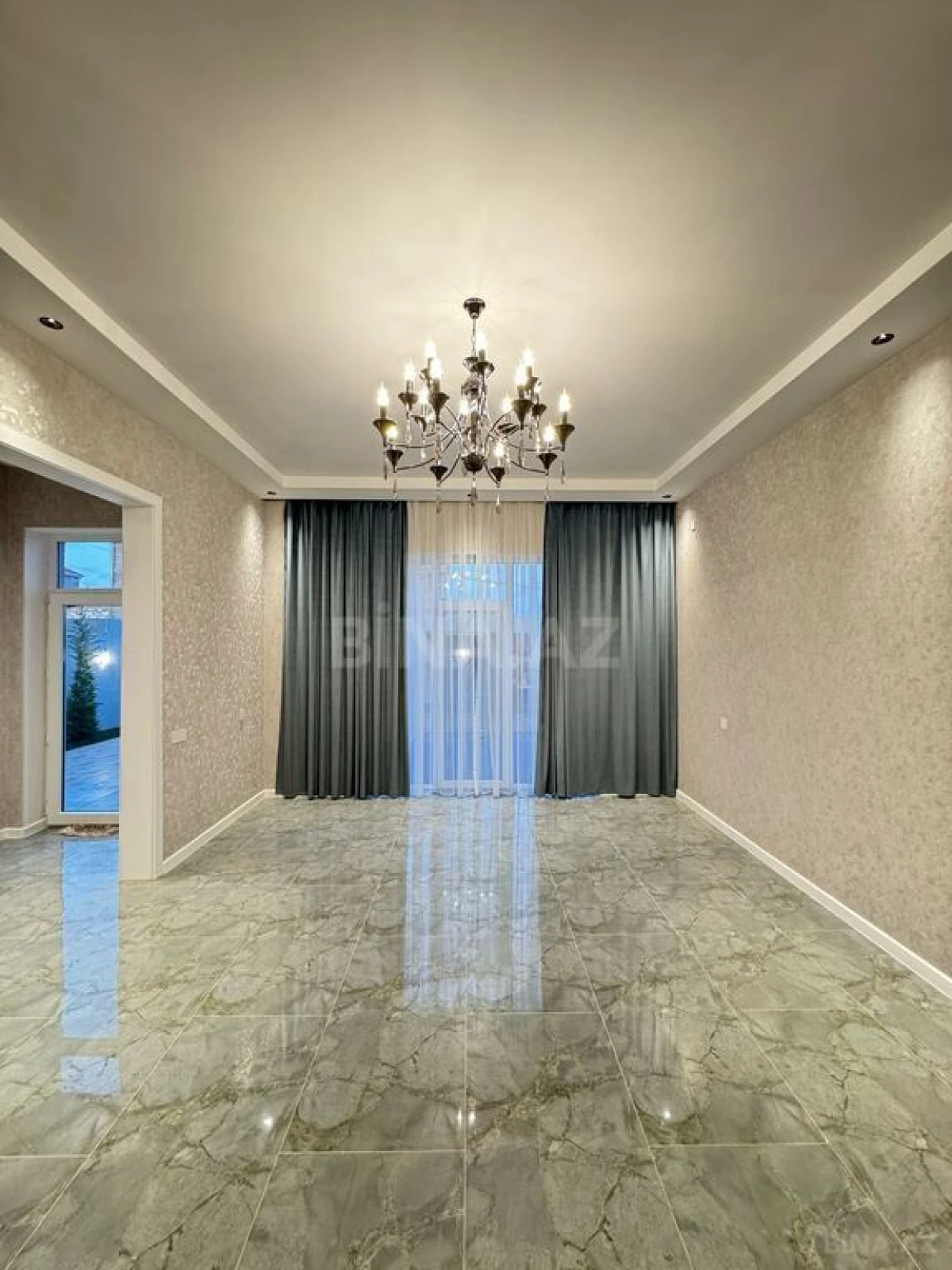 Satılır 4 otaqlı həyət evi 160 m²
