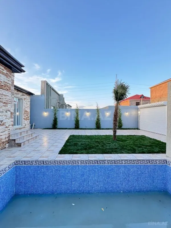 Satılır 4 otaqlı həyət evi 160 m²