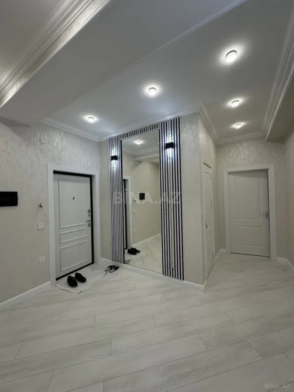 Satılır 3 otaqlı mənzil 83 m²