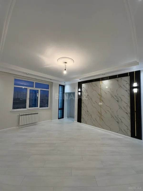 Satılır 3 otaqlı mənzil 83 m²