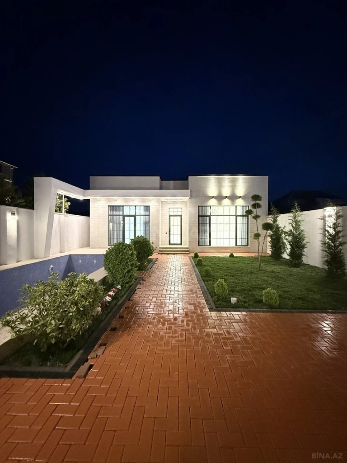 Satılır 4 otaqlı həyət evi 165 m²