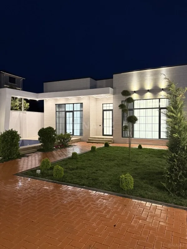 Satılır 4 otaqlı həyət evi 165 m²