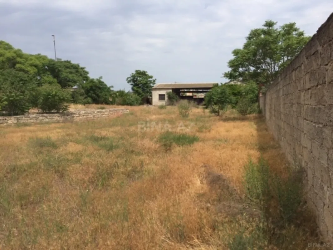 Satılır torpaq sahəsi 30 m²