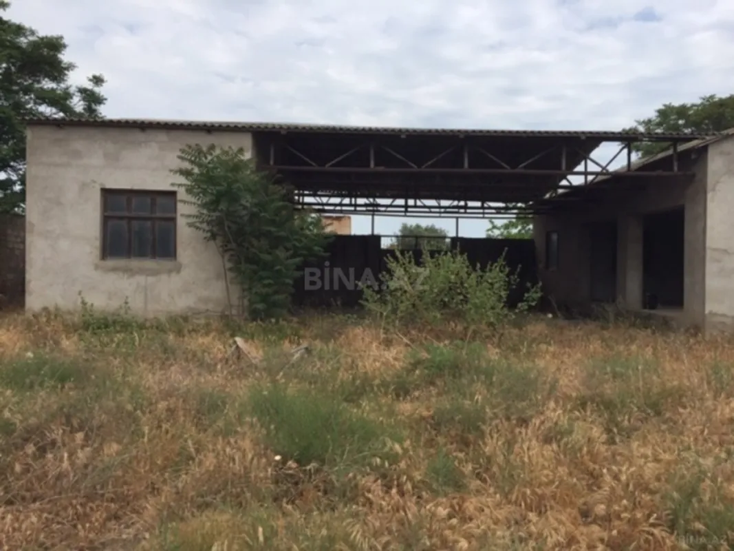 Satılır torpaq sahəsi 30 m²