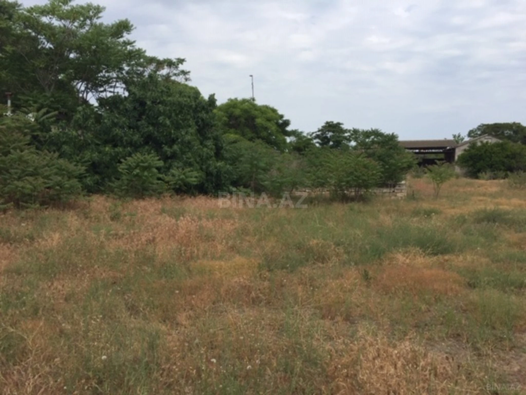 Satılır torpaq sahəsi 30 m²