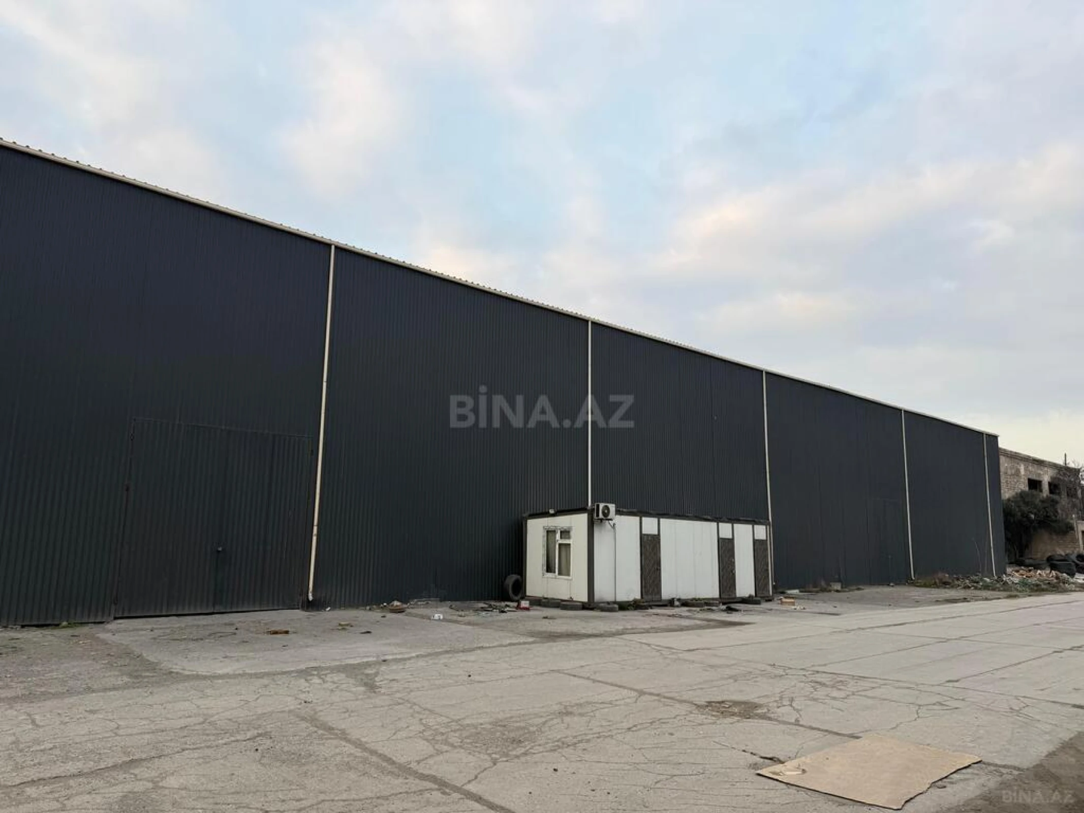 Kirayə verilir obyekt 2600 m²