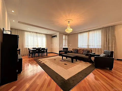 Kirayə verilir 3 otaqlı mənzil 160 m²