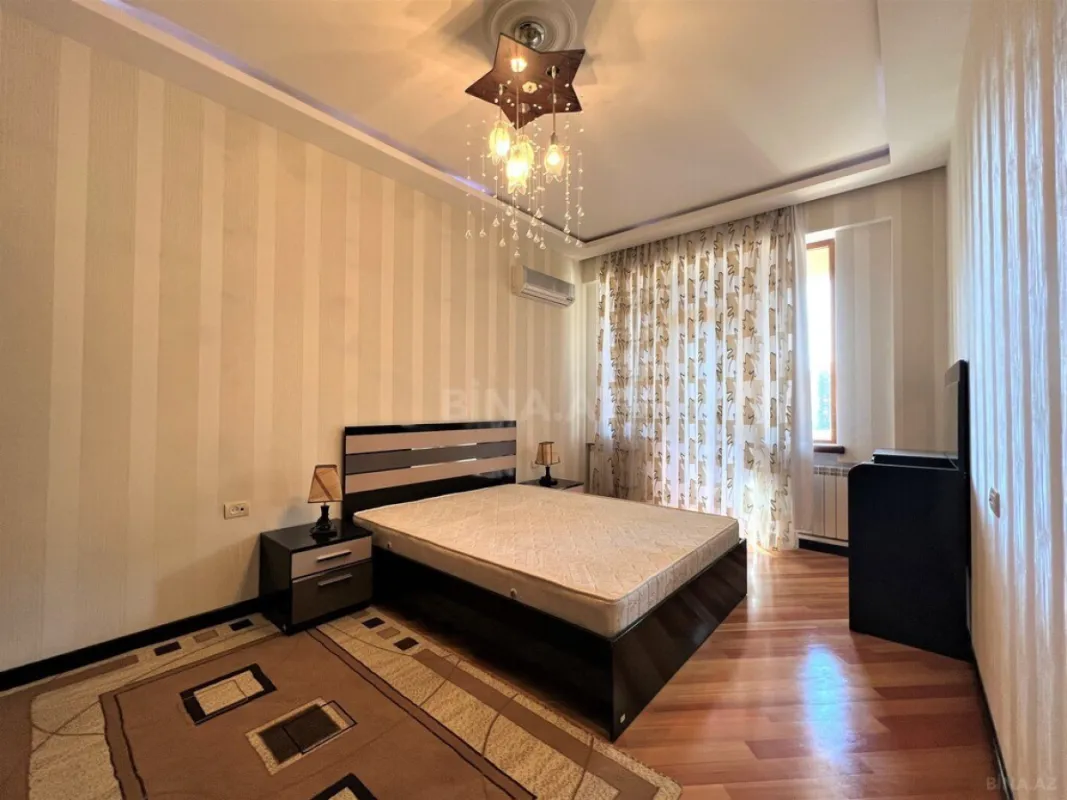 Kirayə verilir 3 otaqlı mənzil 160 m²