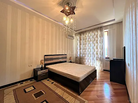 Kirayə verilir 3 otaqlı mənzil 160 m²