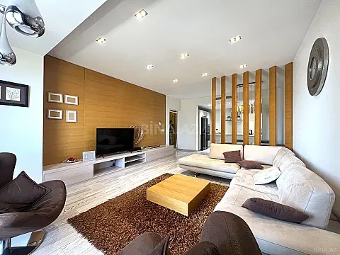 Kirayə verilir 3 otaqlı mənzil 170 m²