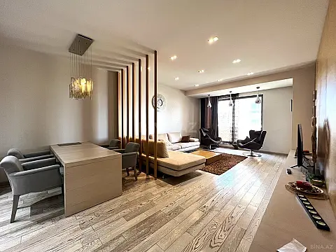 Kirayə verilir 3 otaqlı mənzil 170 m²