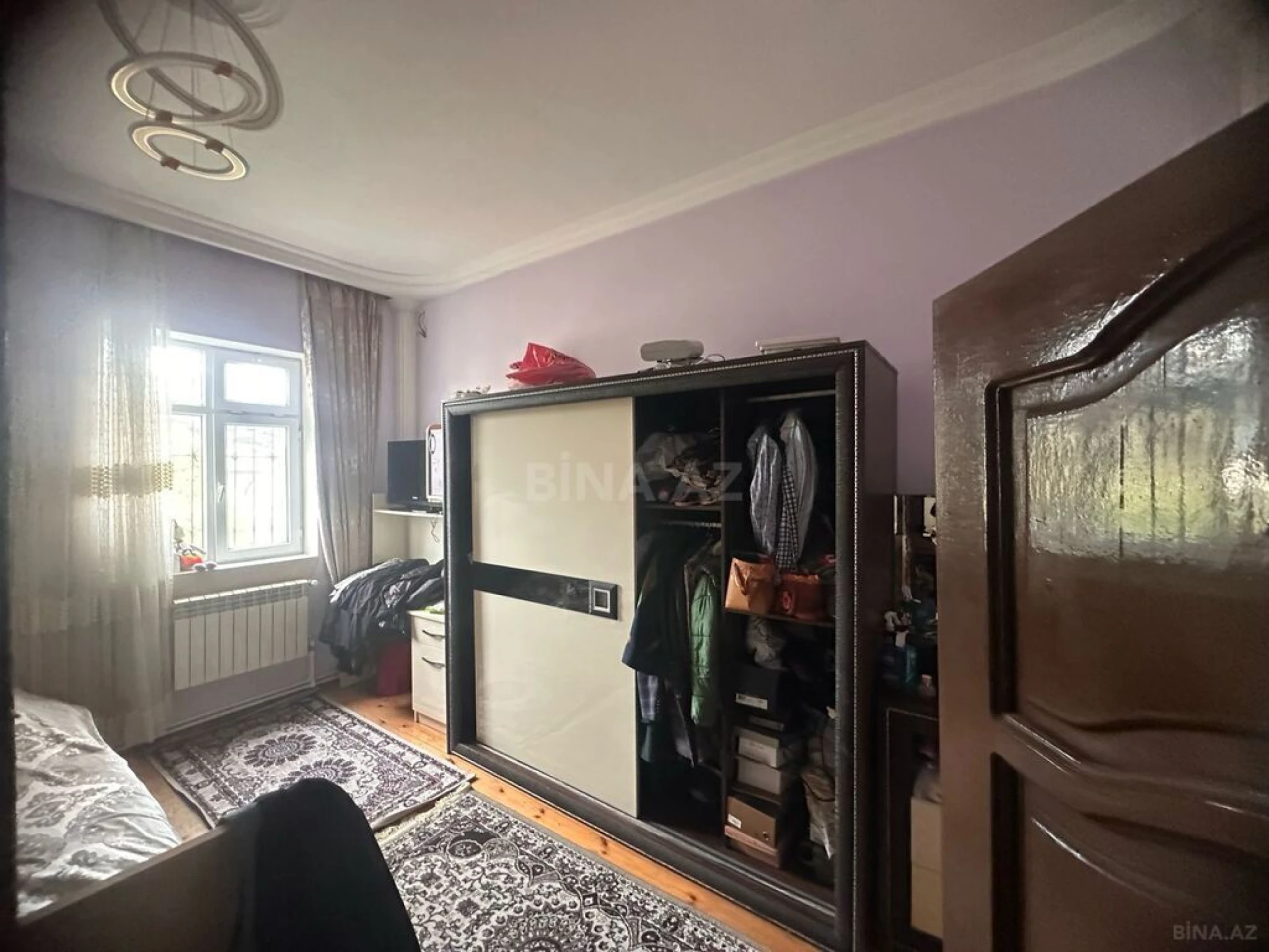 Satılır 5 otaqlı həyət evi 160 m²