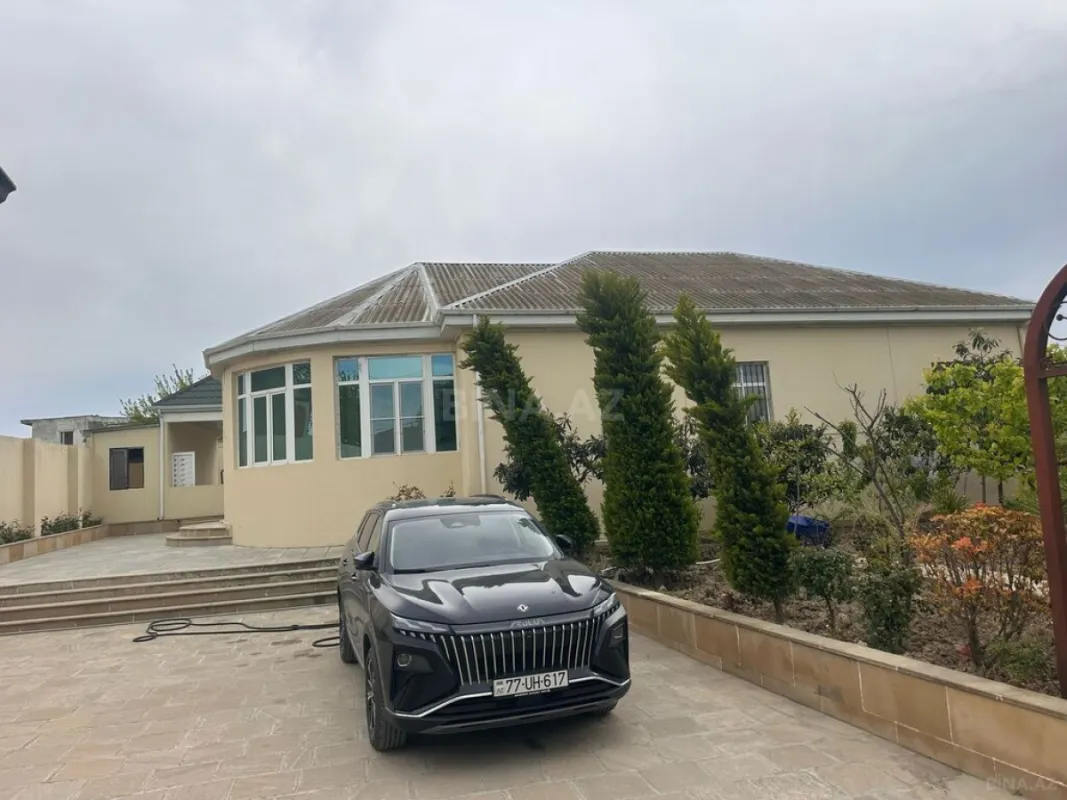 Satılır 5 otaqlı həyət evi 160 m²