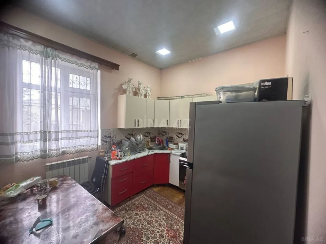 Satılır 5 otaqlı həyət evi 160 m²