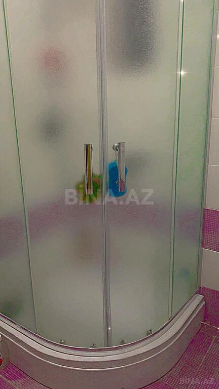 Satılır 8 otaqlı həyət evi 160 m²