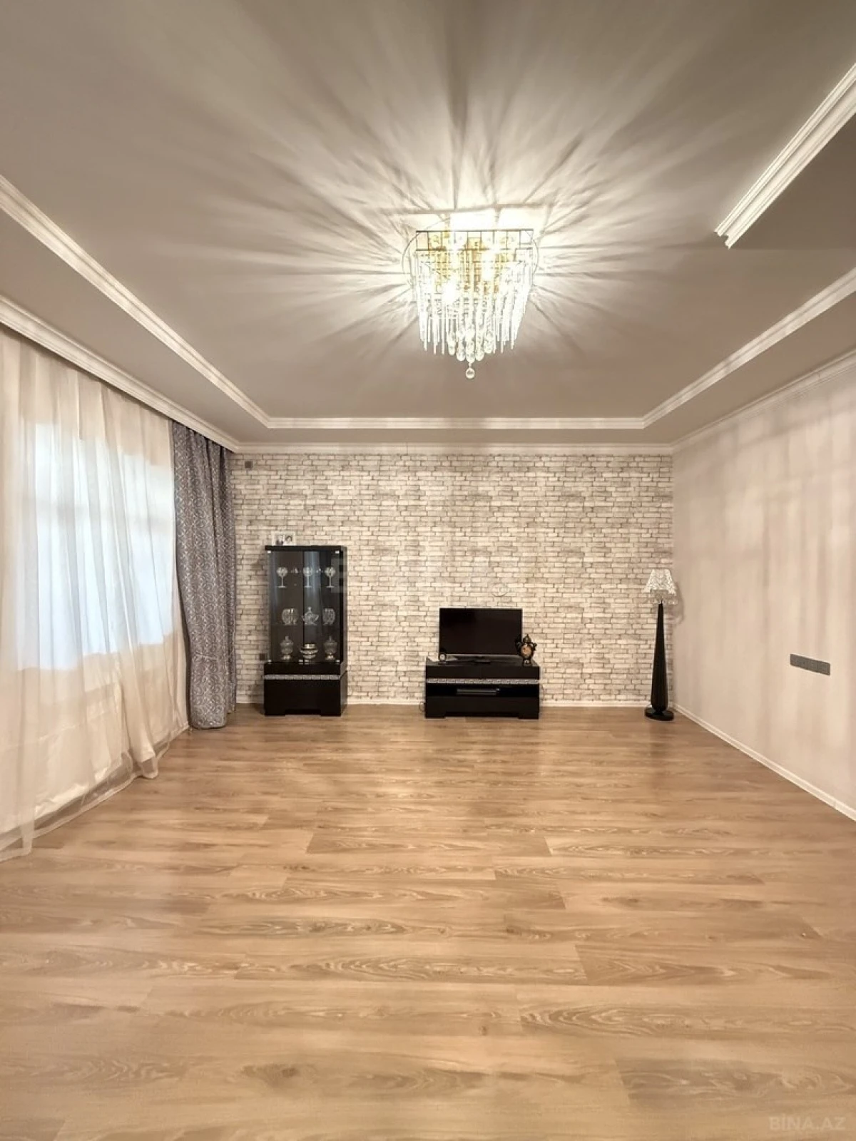 Satılır 4 otaqlı həyət evi 170 m²