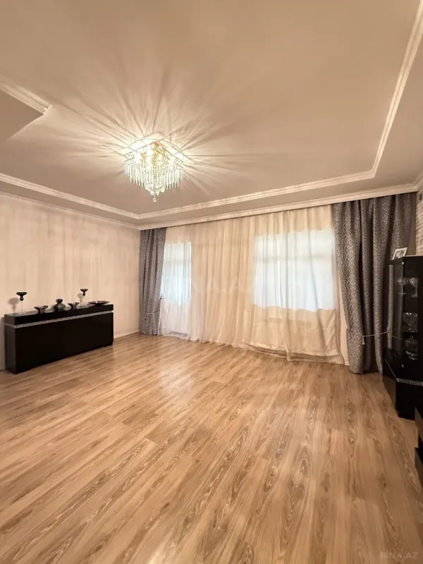 Satılır 4 otaqlı həyət evi 170 m²