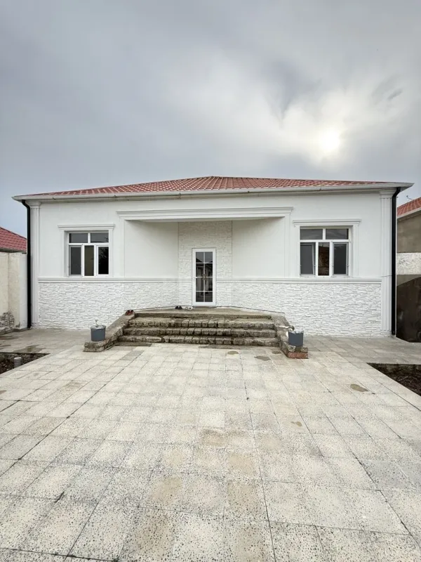 Satılır 4 otaqlı həyət evi 170 m²