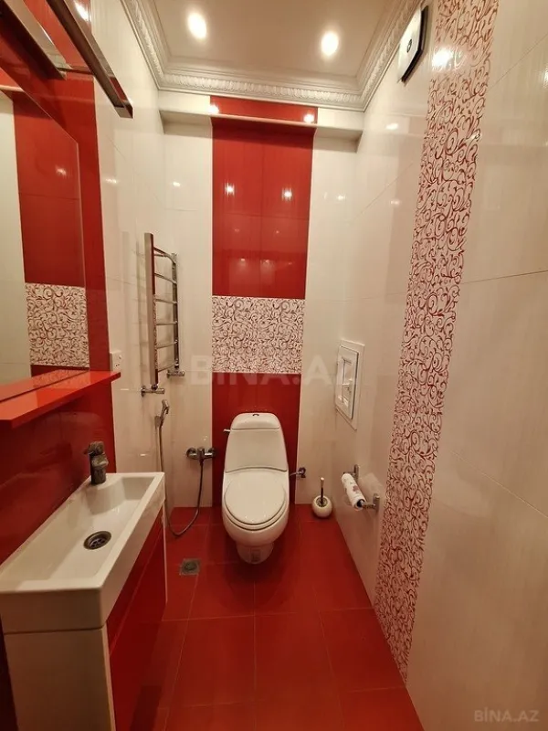Satılır 3 otaqlı mənzil 150 m²