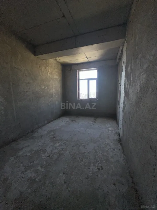 Satılır 2 otaqlı mənzil 82.1 m²