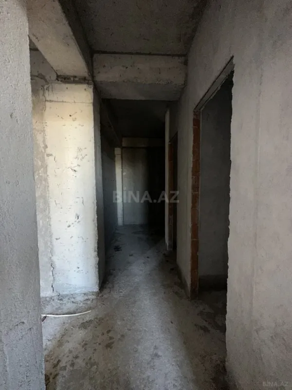 Satılır 2 otaqlı mənzil 82.1 m²