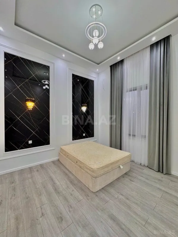 Satılır 5 otaqlı həyət evi 175 m²