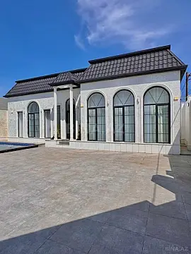 Satılır 5 otaqlı həyət evi 175 m²