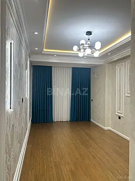 Satılır 3 otaqlı mənzil 132 m²