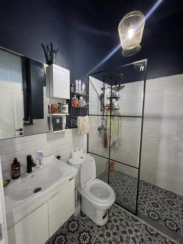 Kirayə verilir 6 otaqlı həyət evi 400 m²