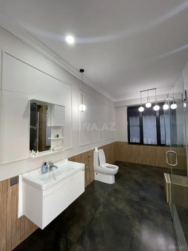 Kirayə verilir 6 otaqlı həyət evi 400 m²