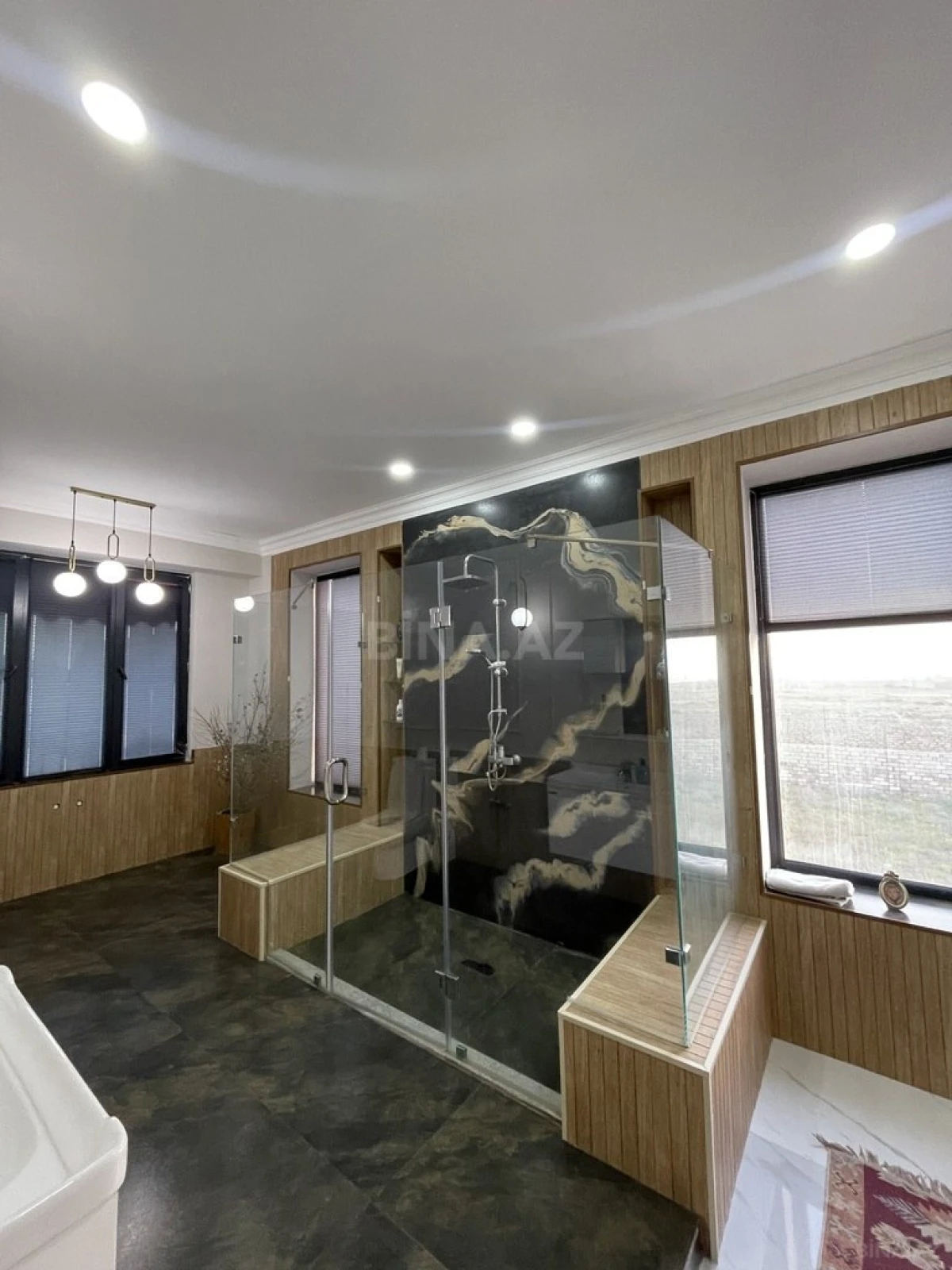 Kirayə verilir 6 otaqlı həyət evi 400 m²