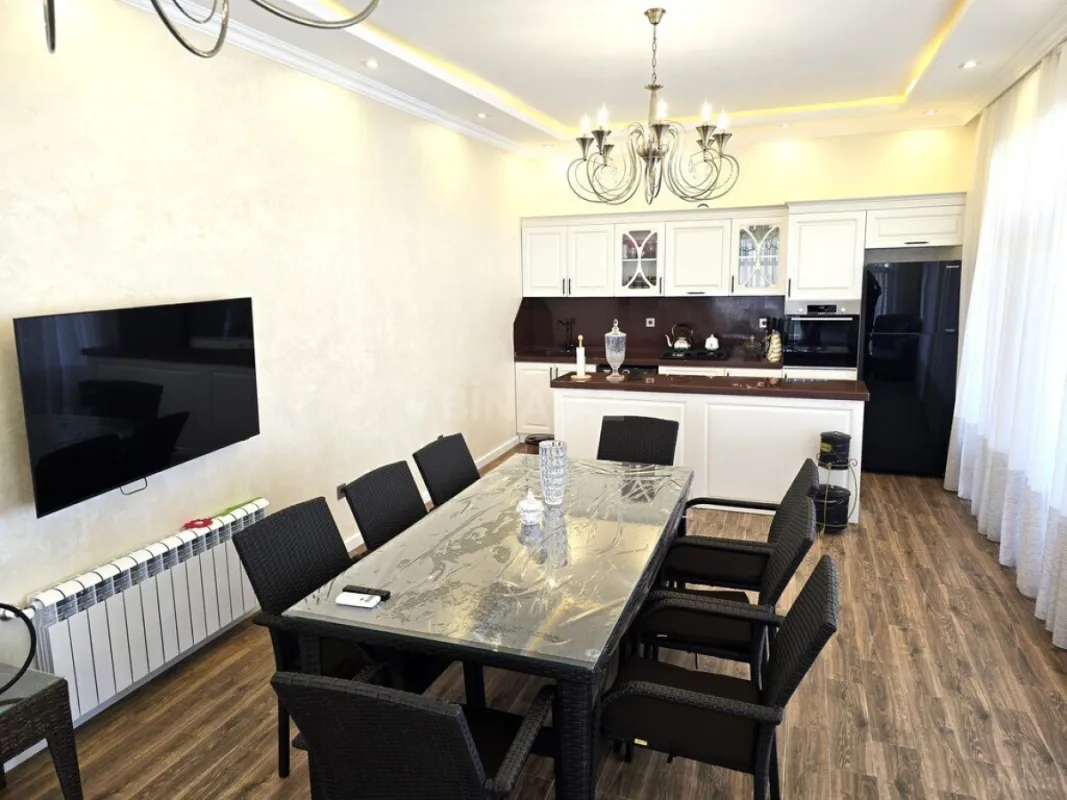 Satılır 4 otaqlı həyət evi 150 m²