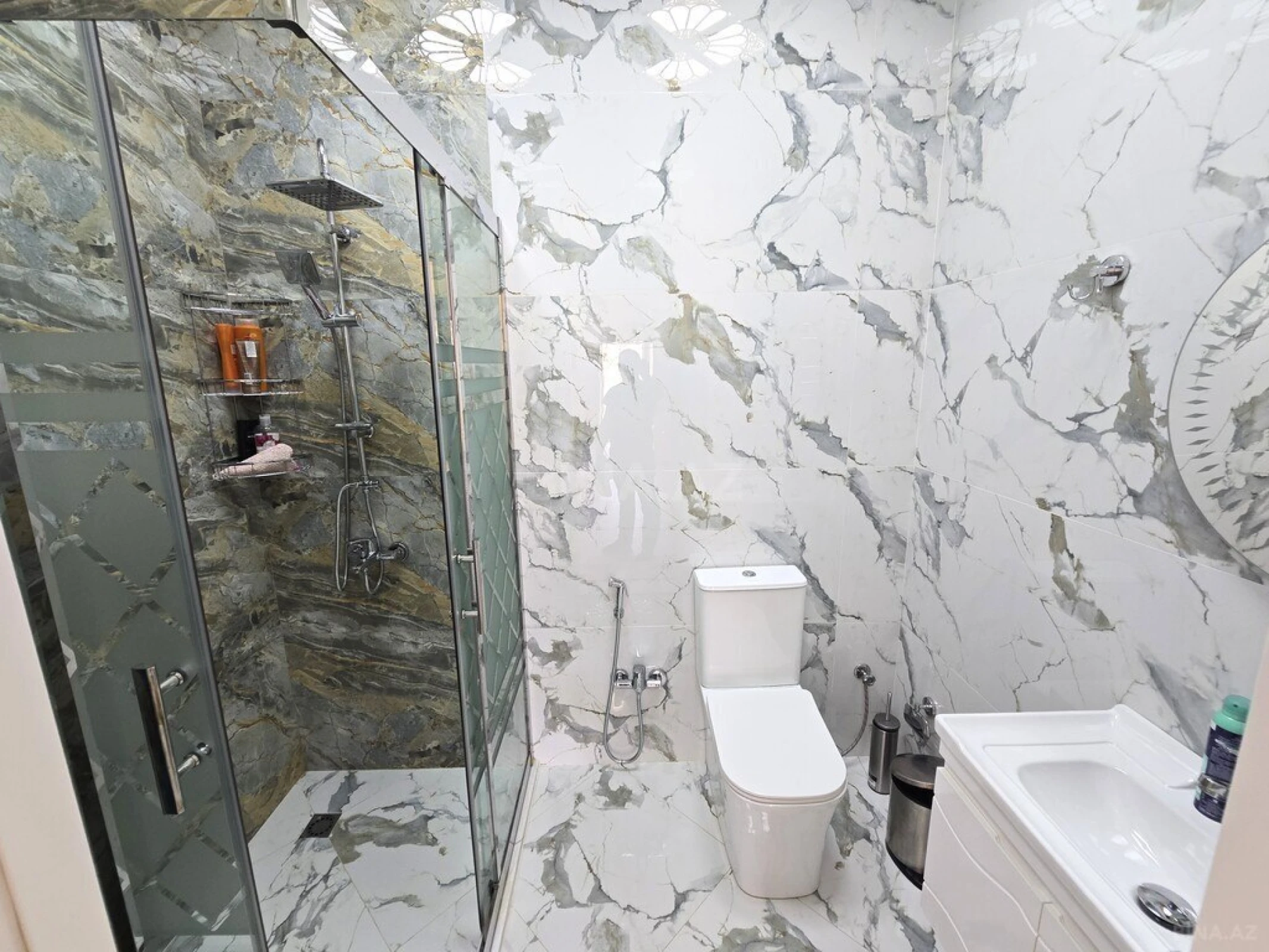 Satılır 4 otaqlı həyət evi 150 m²