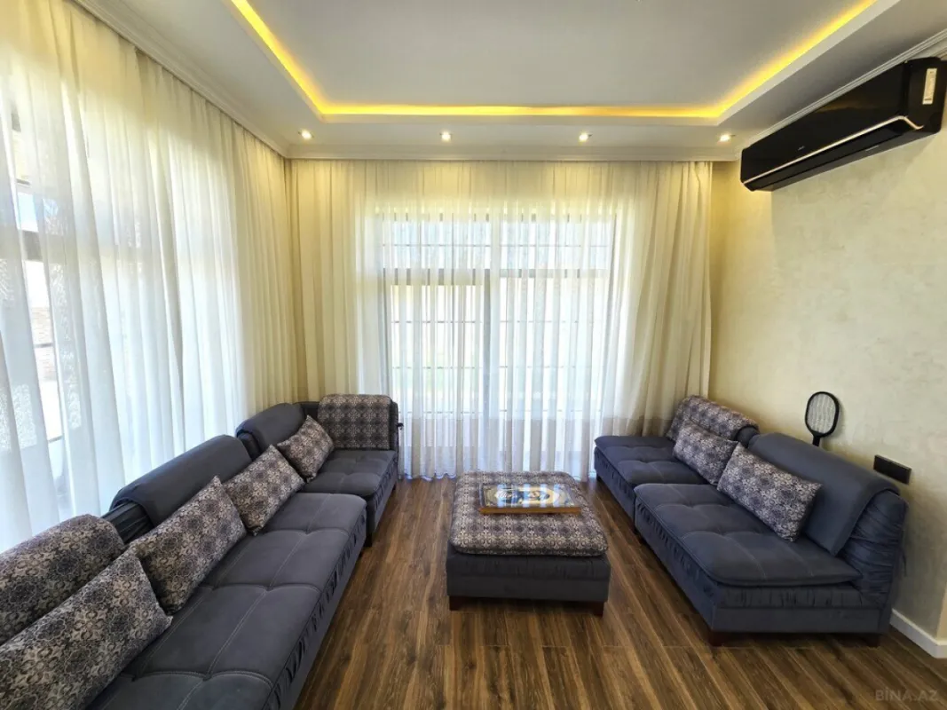 Satılır 4 otaqlı həyət evi 150 m²