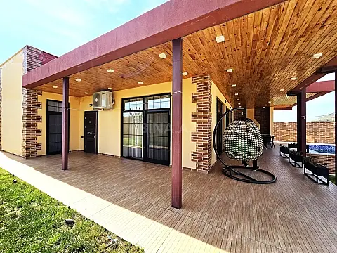 Satılır 4 otaqlı həyət evi 150 m²