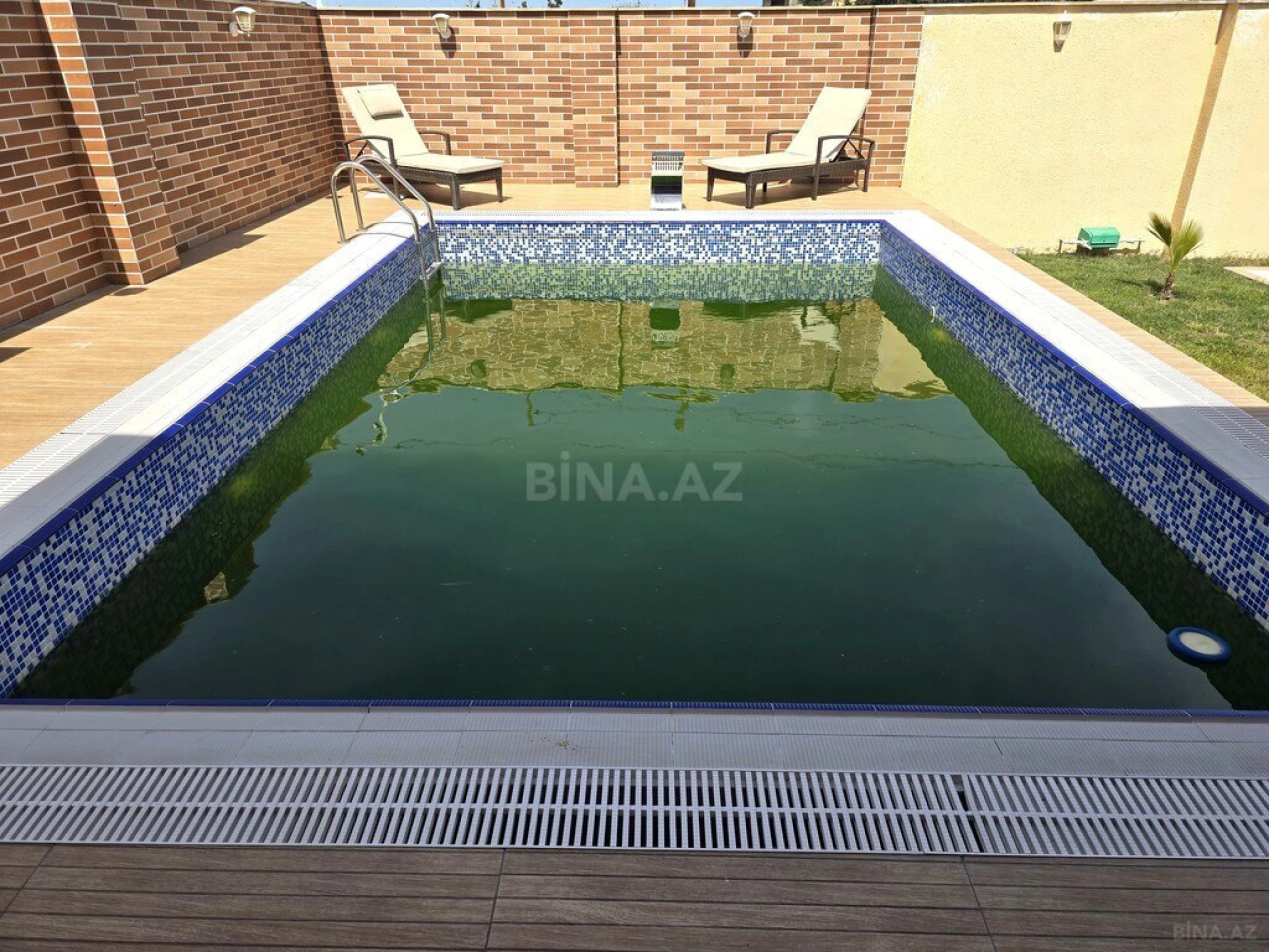 Satılır 4 otaqlı həyət evi 150 m²