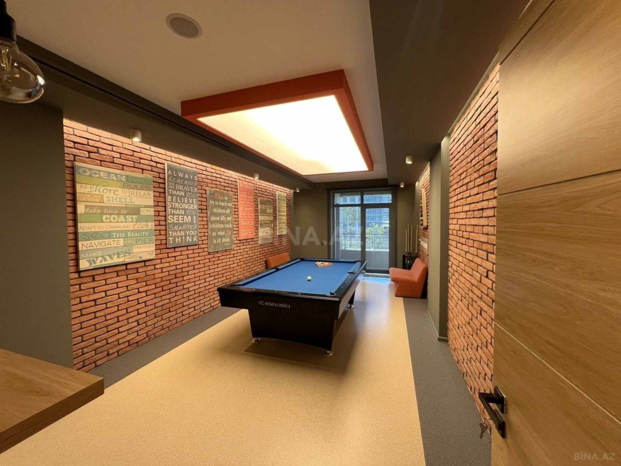 Kirayə verilir 3 otaqlı mənzil 100 m²