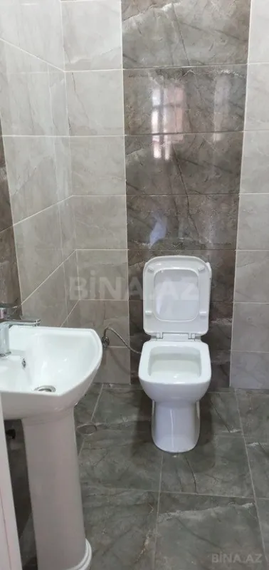 Satılır 3 otaqlı mənzil 140 m²