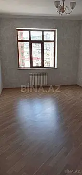 Satılır 3 otaqlı mənzil 140 m²