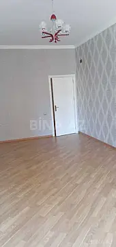 Satılır 3 otaqlı mənzil 140 m²