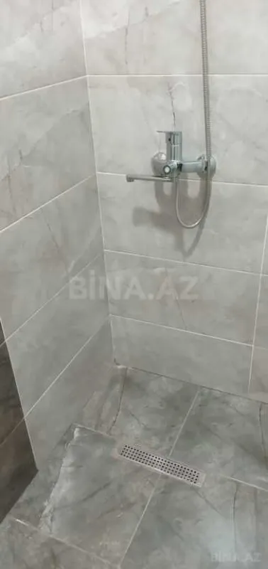 Satılır 3 otaqlı mənzil 140 m²