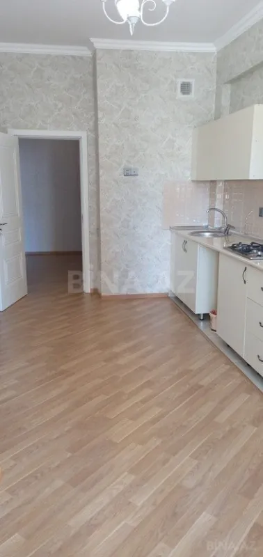 Satılır 3 otaqlı mənzil 140 m²