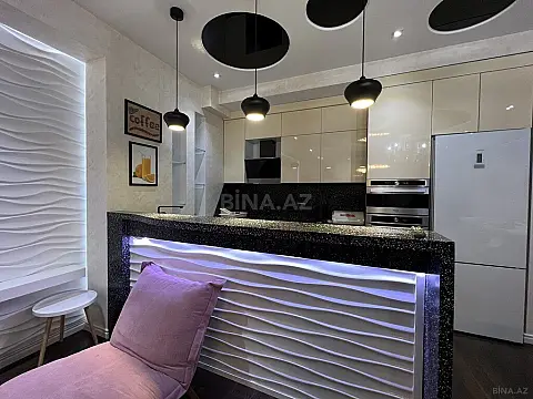 Kirayə verilir 3 otaqlı mənzil 120 m²