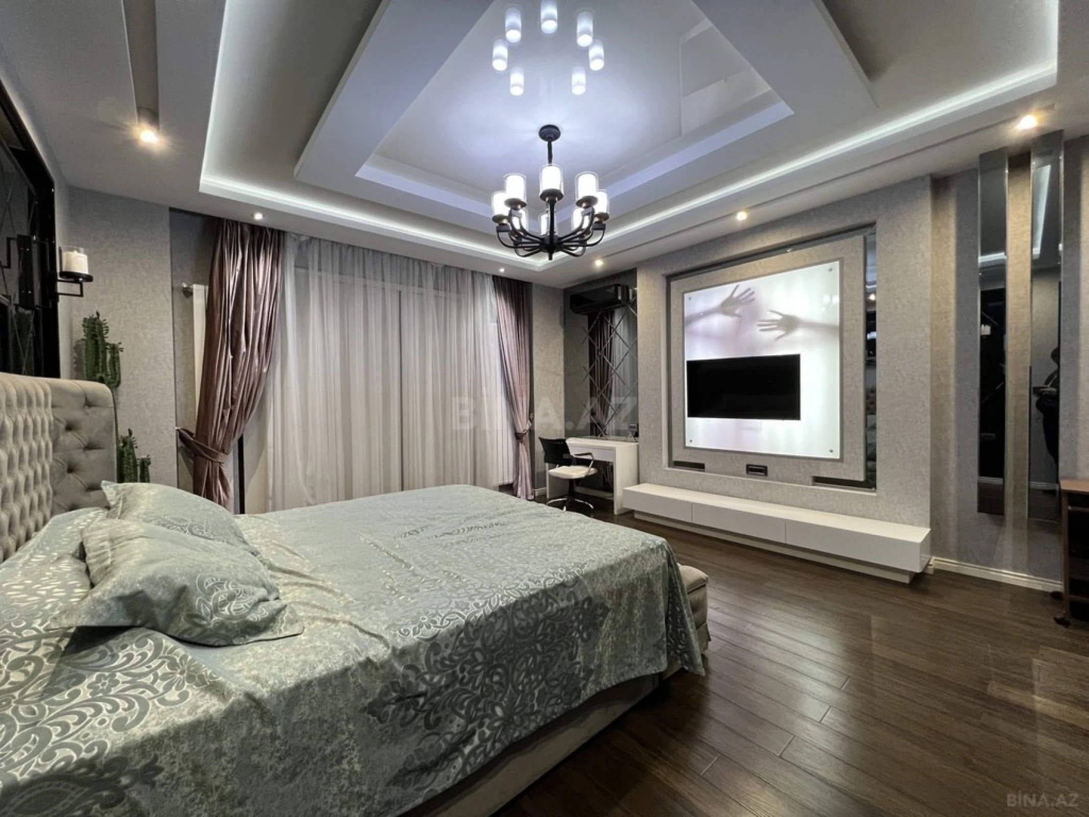 Kirayə verilir 3 otaqlı mənzil 120 m²