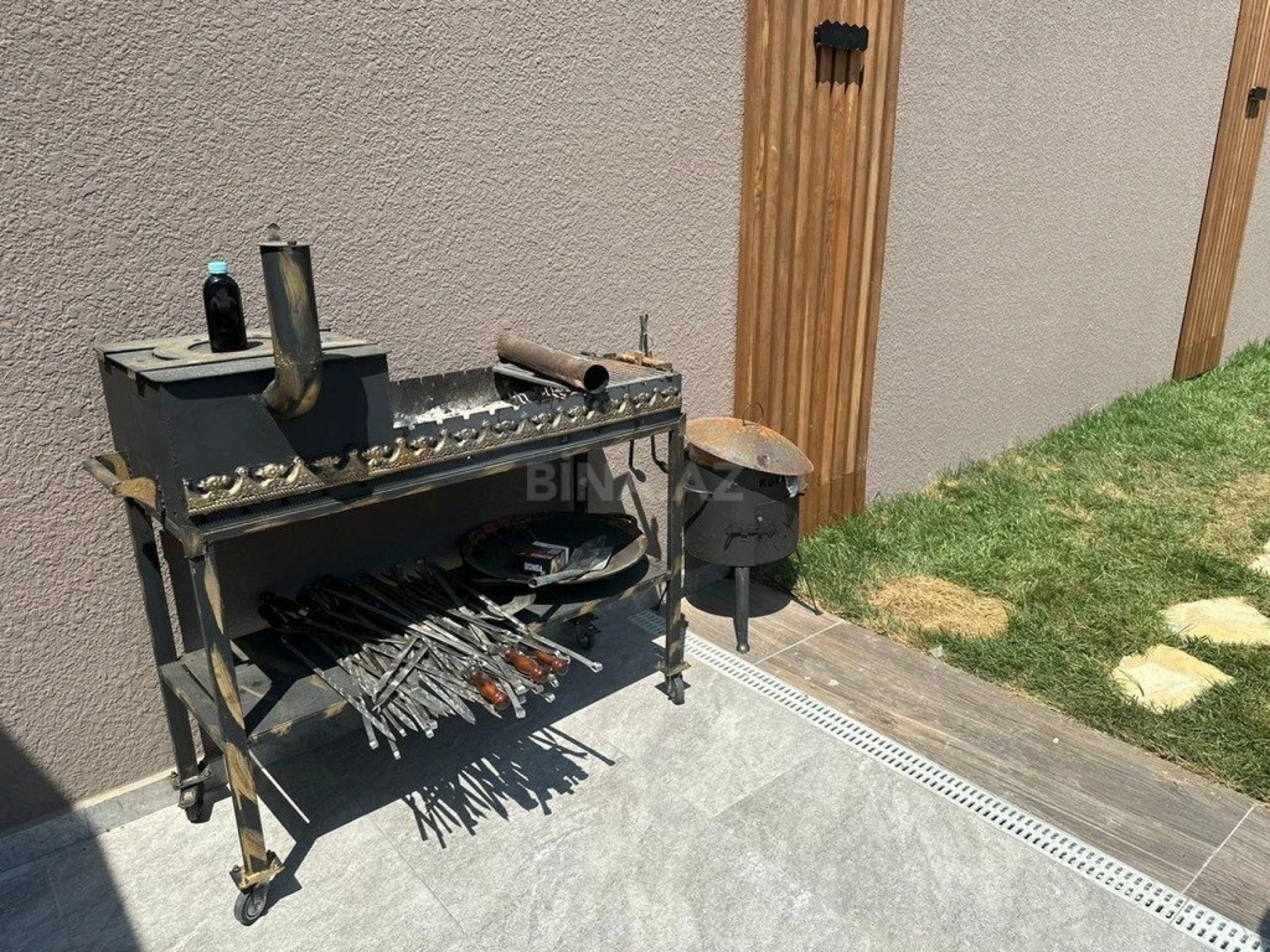 Kirayə verilir 4 otaqlı həyət evi 240 m²