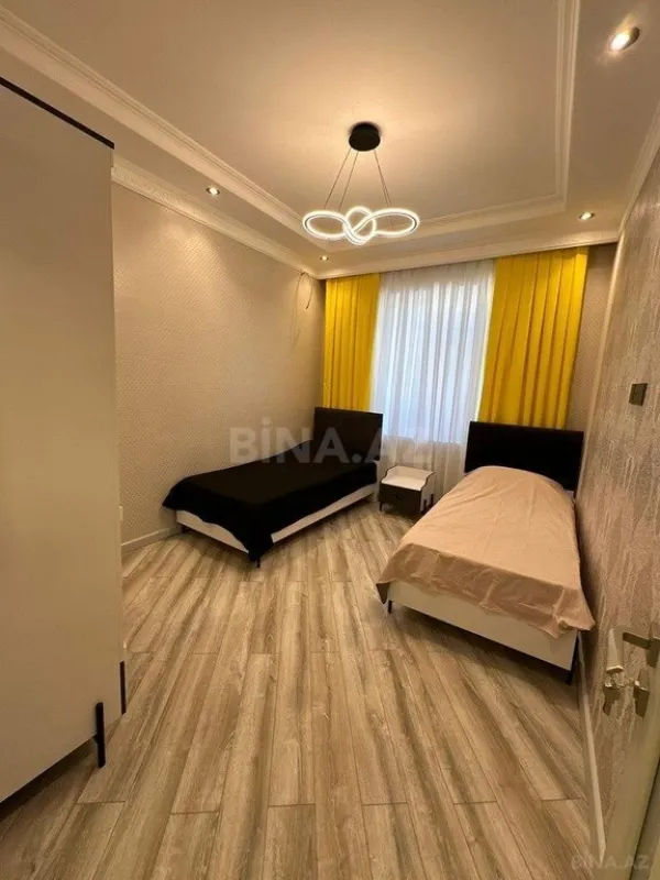 Kirayə verilir 4 otaqlı həyət evi 240 m²