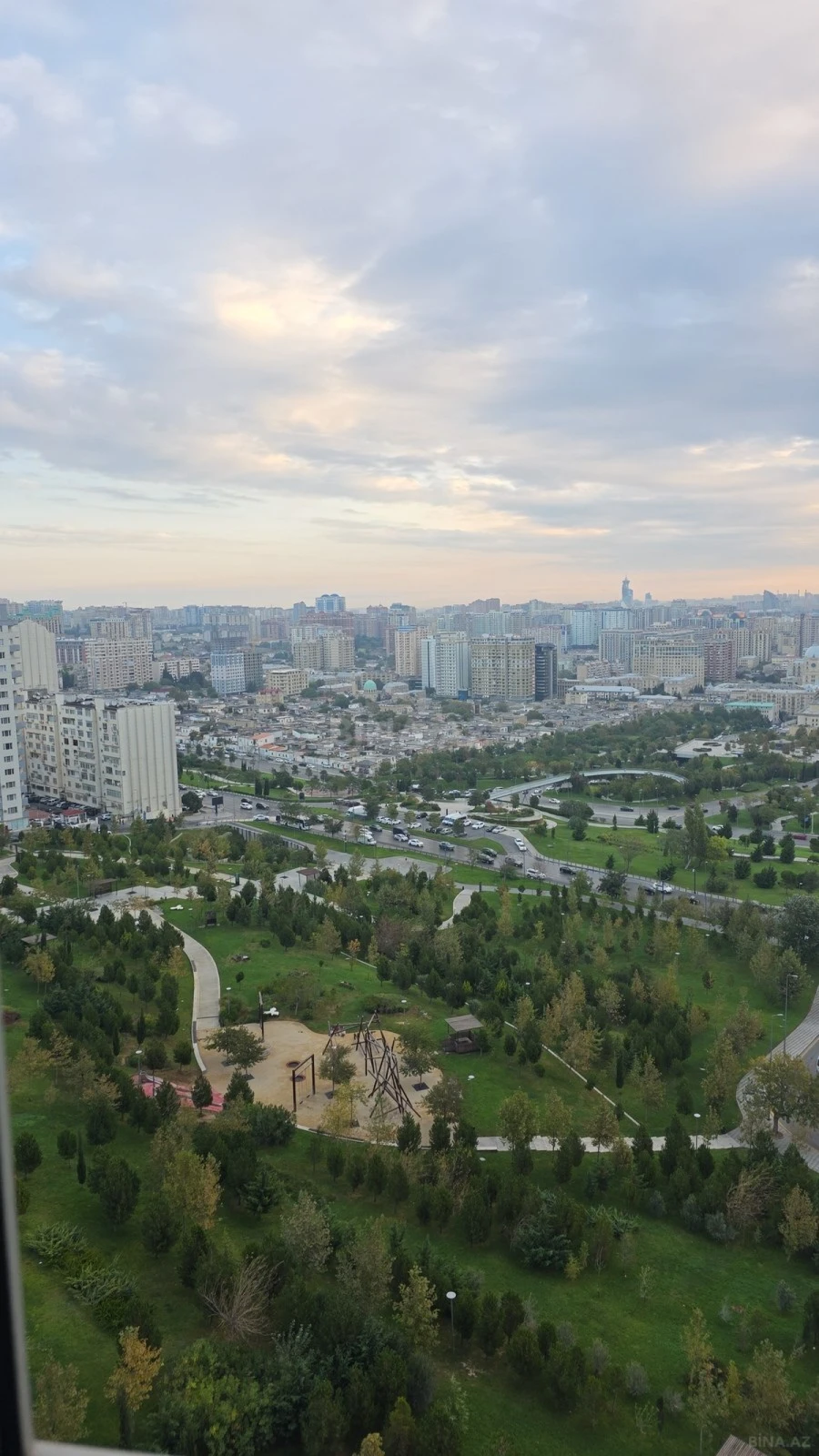 Kirayə verilir 3 otaqlı mənzil 120 m²