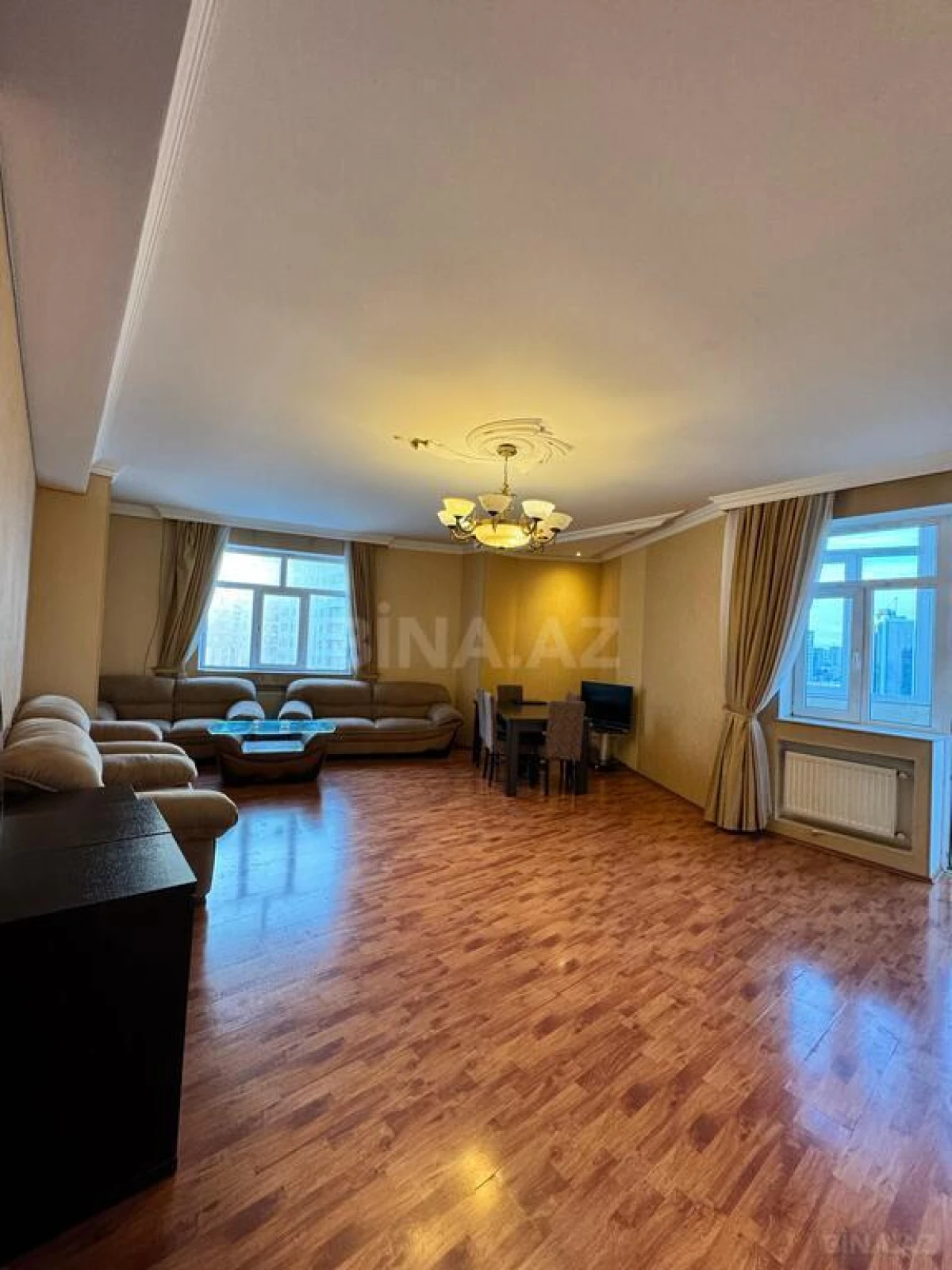 Kirayə verilir 3 otaqlı mənzil 120 m²