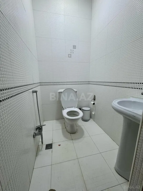 Kirayə verilir 3 otaqlı mənzil 120 m²